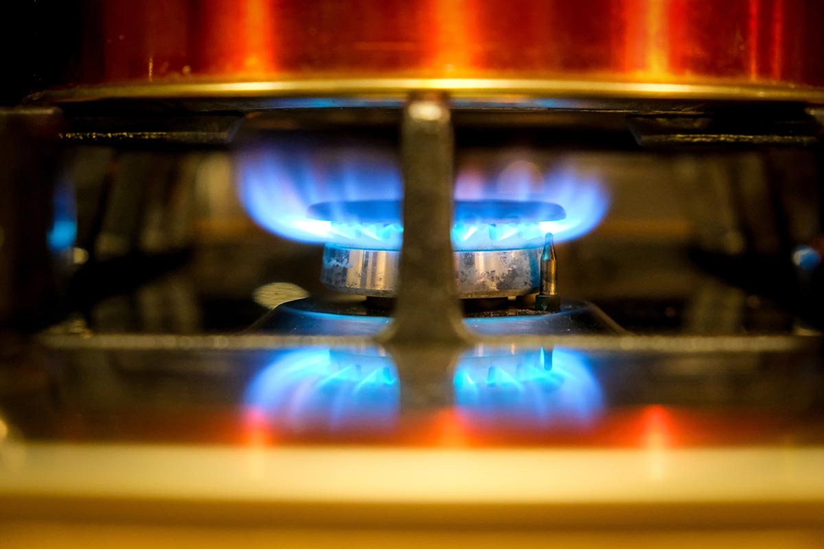 Study Reveals Indoor Gas Stoves as Significant Source of Benzene Exposure